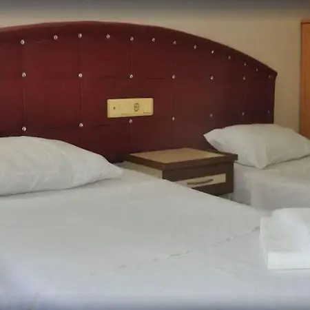 Basils Apart Otel 2*