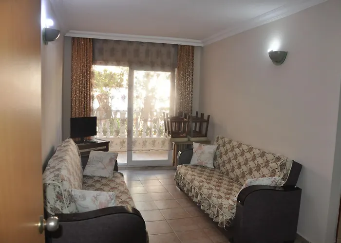 Basils Hotel apartamentowy Marmaris