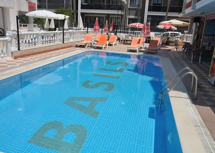 Basils Hotel apartamentowy 3*