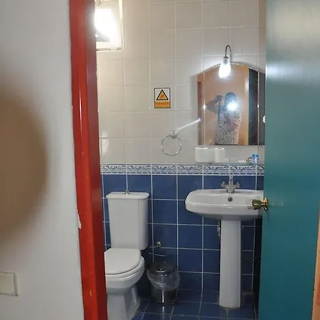 Aparthotel Basils