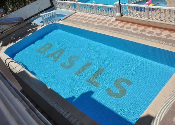 Apartmanhotel Basils