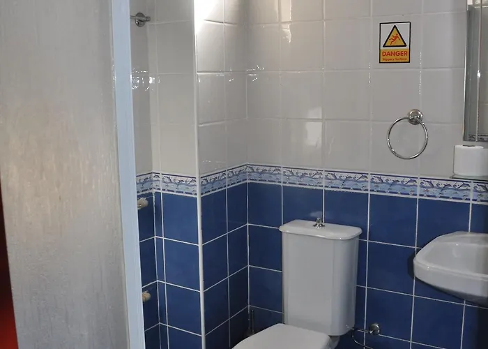 Basils Aparthotel 3*